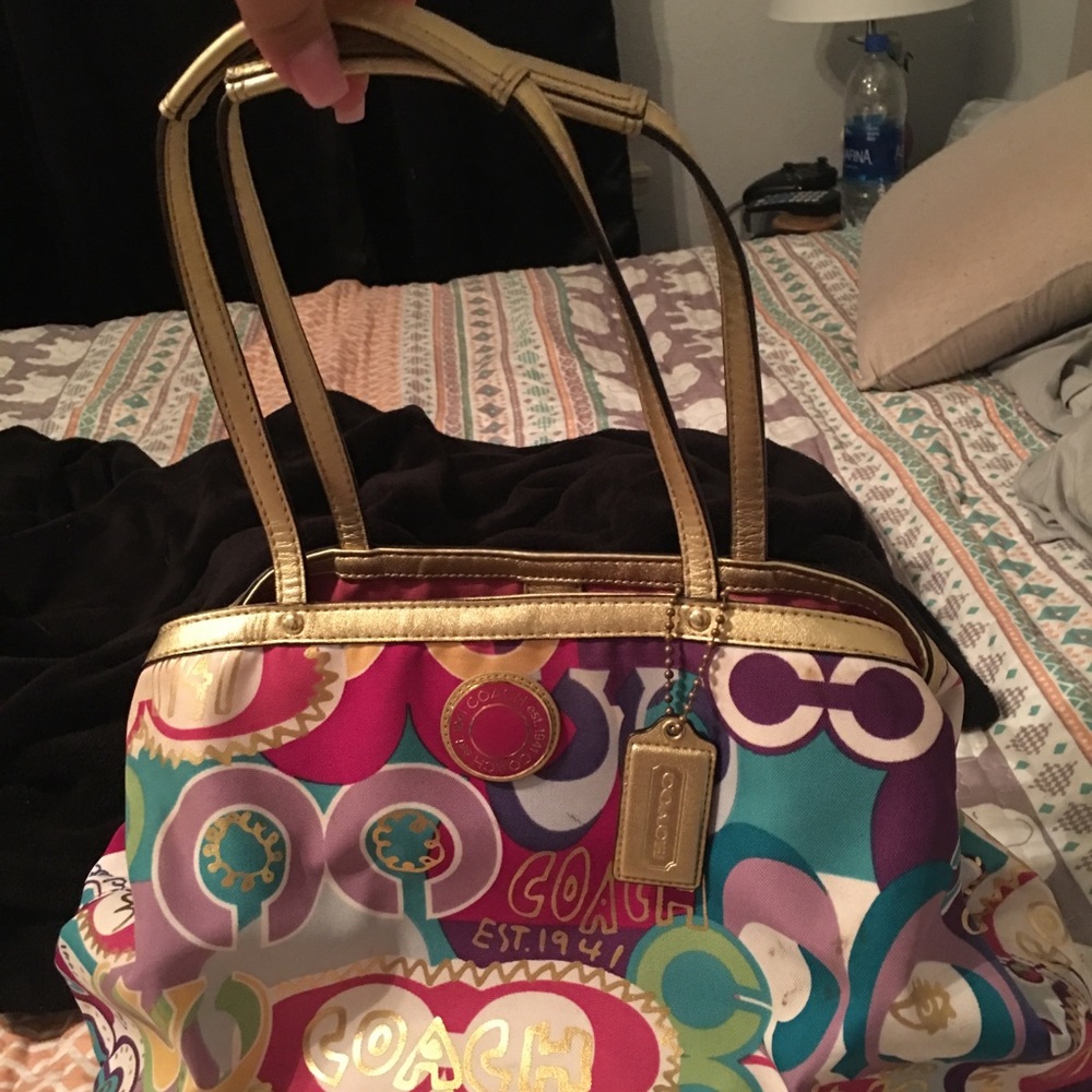 Coach purse - Picture 2 of 8